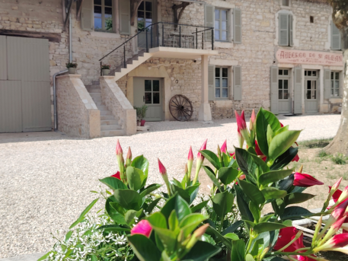 Entrée + Gîte